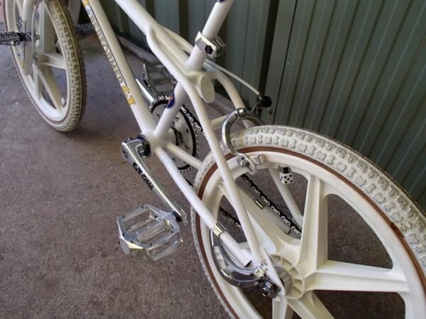 1983 mongoose supergoose bmx vintage