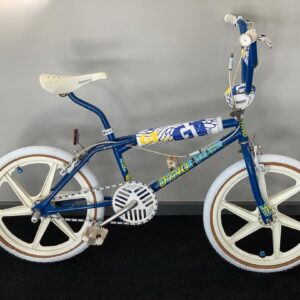 1987 dyno detour – maui blue