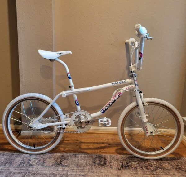 1987 gt pro freestyle tour team model