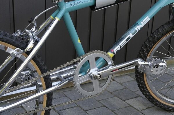 1985 redline 800p