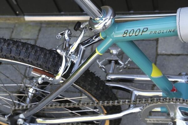 1985 redline 800p
